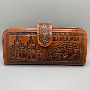 Vintage Guadalajara‎ Mexico Tooled Leather Wallet Purse Clutch